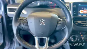 Peugeot 2008 1.2 PureTech Signature de 2019