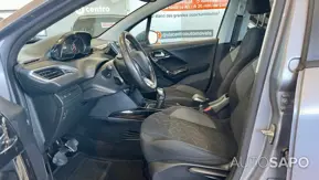 Peugeot 2008 1.2 PureTech Signature de 2019