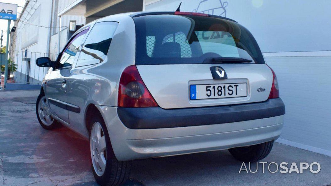 Renault Clio 1.5 dCi de 2001