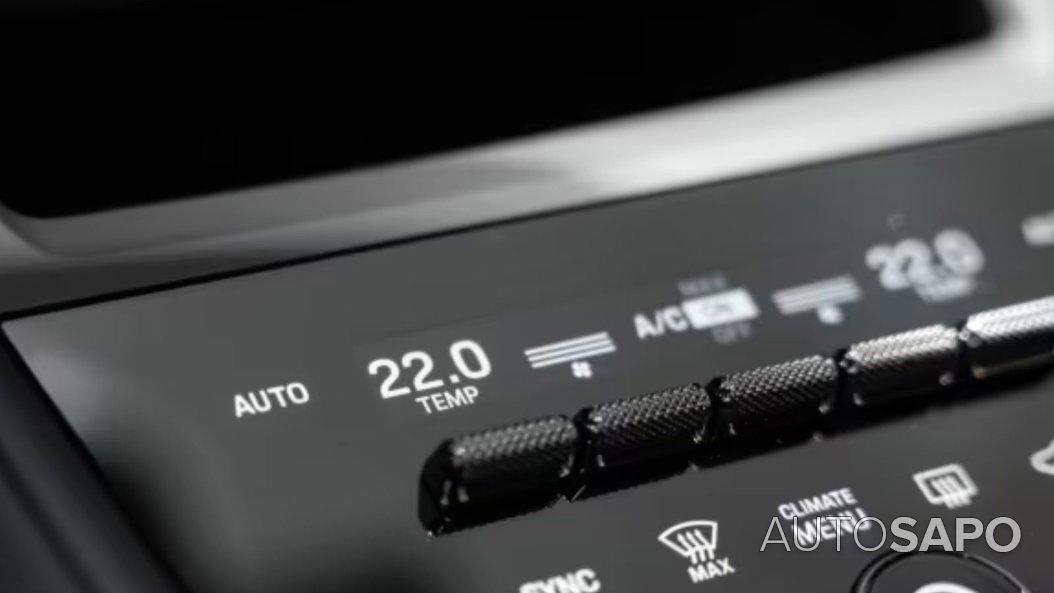 Porsche Macan de 2025