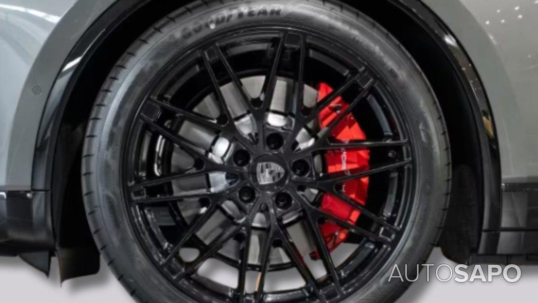 Porsche Macan de 2025