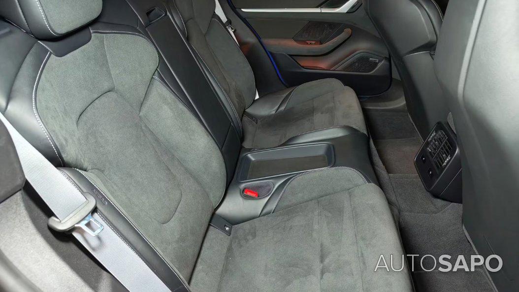 Porsche Taycan de 2024