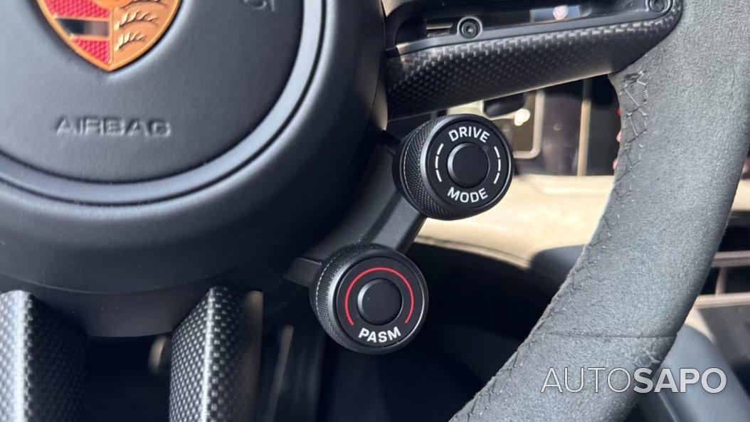 Porsche Taycan de 2024