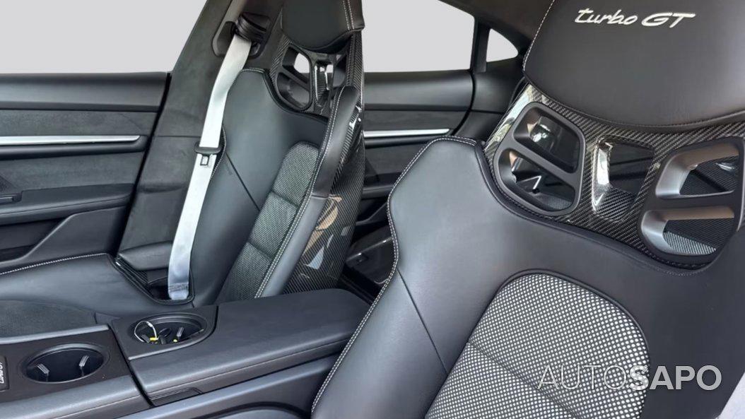 Porsche Taycan de 2024