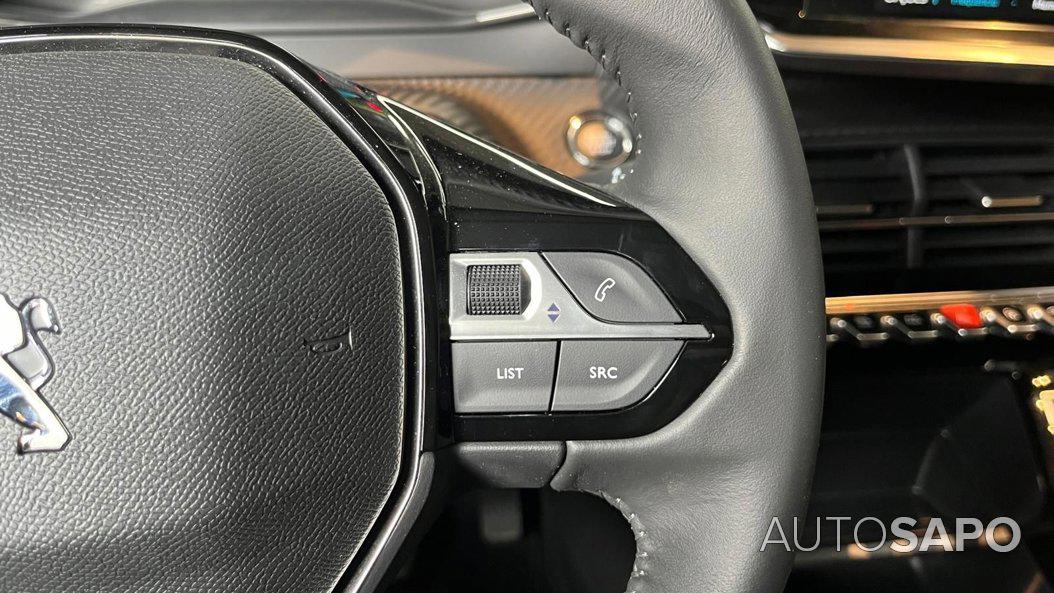 Peugeot e-2008 de 2022