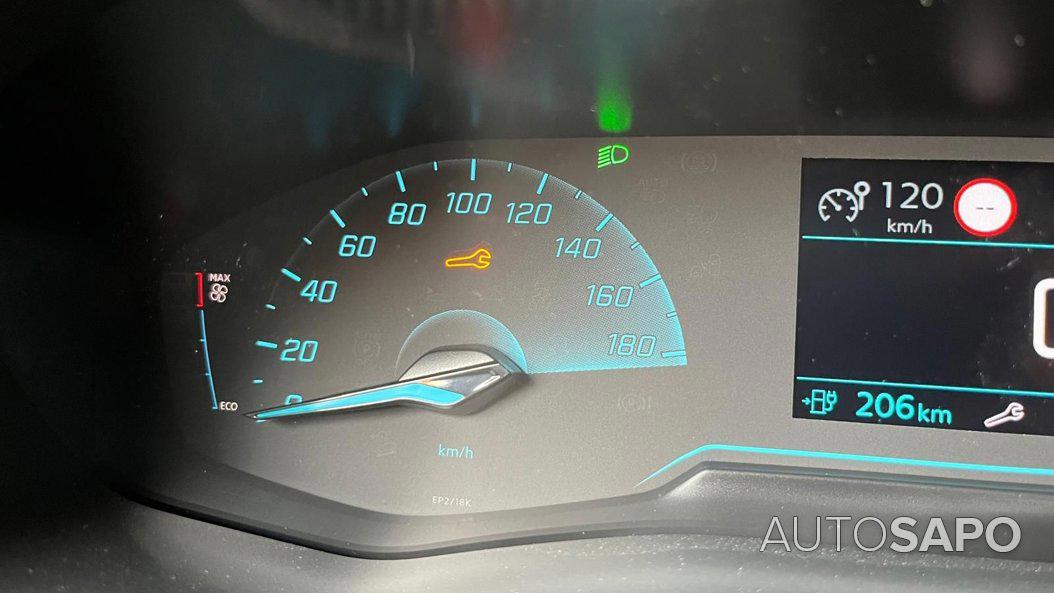 Peugeot e-2008 de 2022