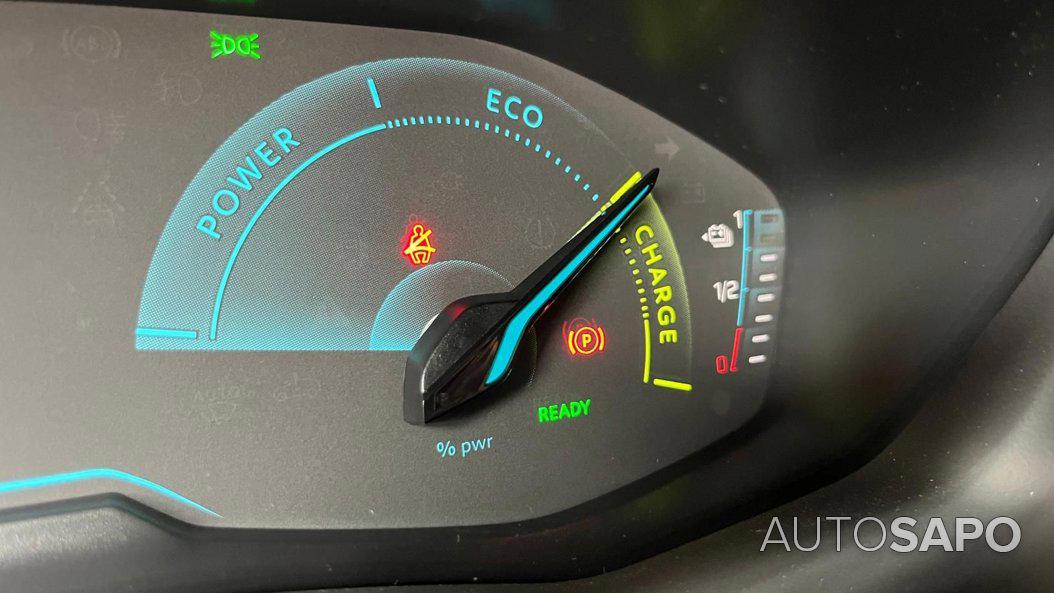 Peugeot e-2008 de 2022