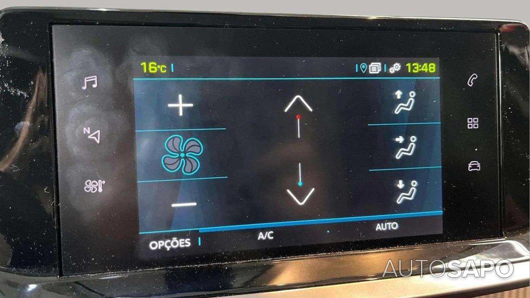 Peugeot e-2008 de 2022