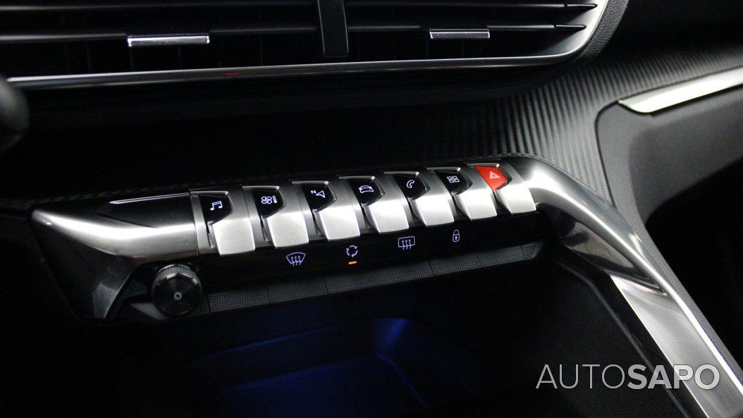 Peugeot 3008 1.5 BlueHDi Active de 2021