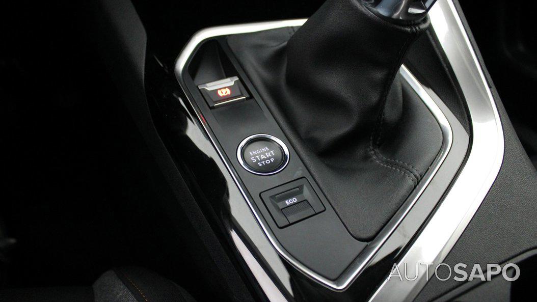 Peugeot 3008 1.5 BlueHDi Active de 2021