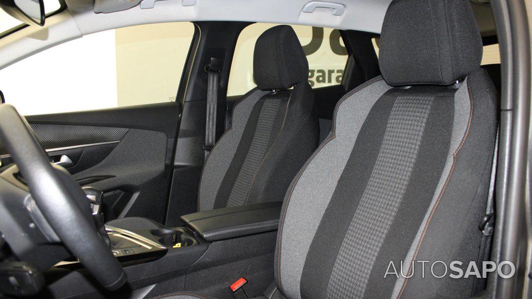 Peugeot 3008 1.5 BlueHDi Active de 2021