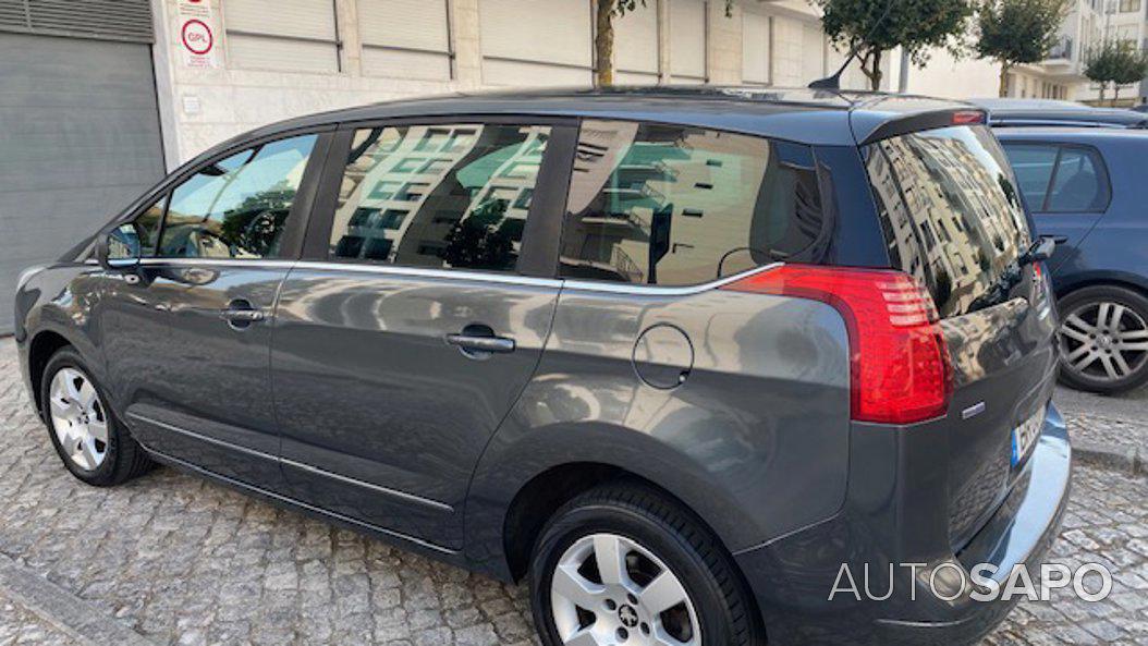 Peugeot 5008 1.6 BlueHDi Style EAT6 de 2016