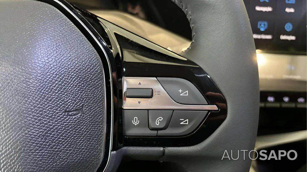 Peugeot 308 1.2 PureTech Allure de 2025