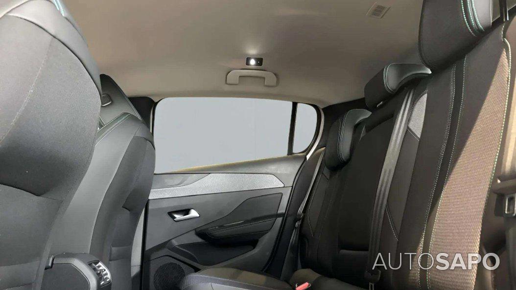 Peugeot 308 1.2 PureTech Allure de 2025