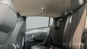 Peugeot 308 1.2 PureTech Allure de 2025