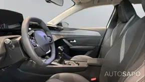 Peugeot 308 1.2 PureTech Allure de 2025