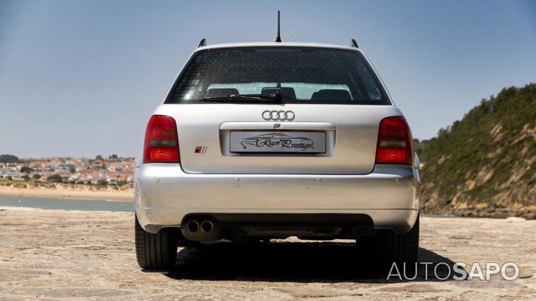 Audi A4 Avant 2.8 V6 quattro de 1999