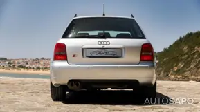 Audi A4 Avant 2.8 V6 quattro de 1999