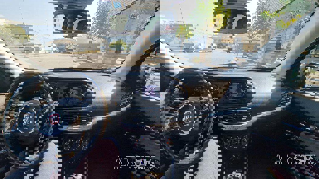 Fiat Tipo 1.3 M-Jet Lounge Tech J17 de 2016