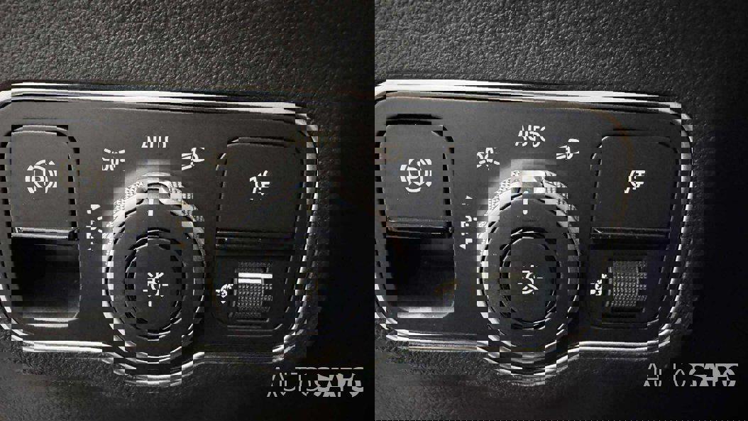 Mercedes-Benz EQA 250+ AMG Line de 2025