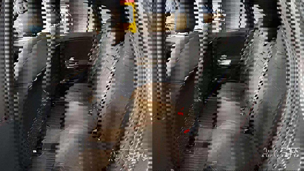 Mercedes-Benz EQA 250+ AMG Line de 2025