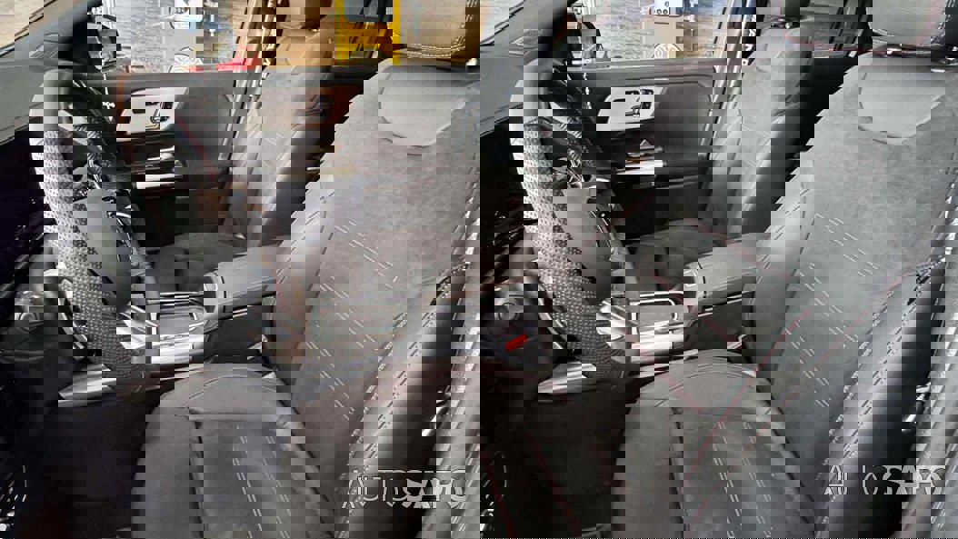 Mercedes-Benz EQA 250+ AMG Line de 2025