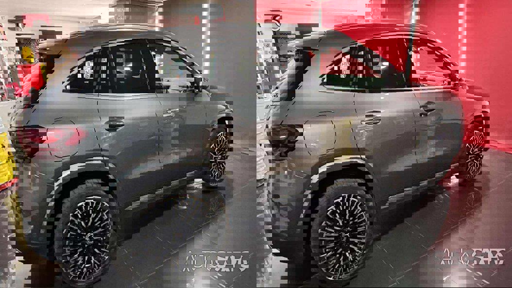 Mercedes-Benz EQA 250+ AMG Line de 2025