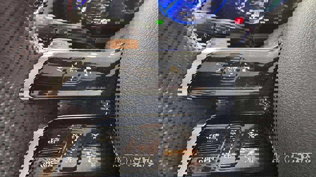 Mercedes-Benz EQA 250+ AMG Line de 2025