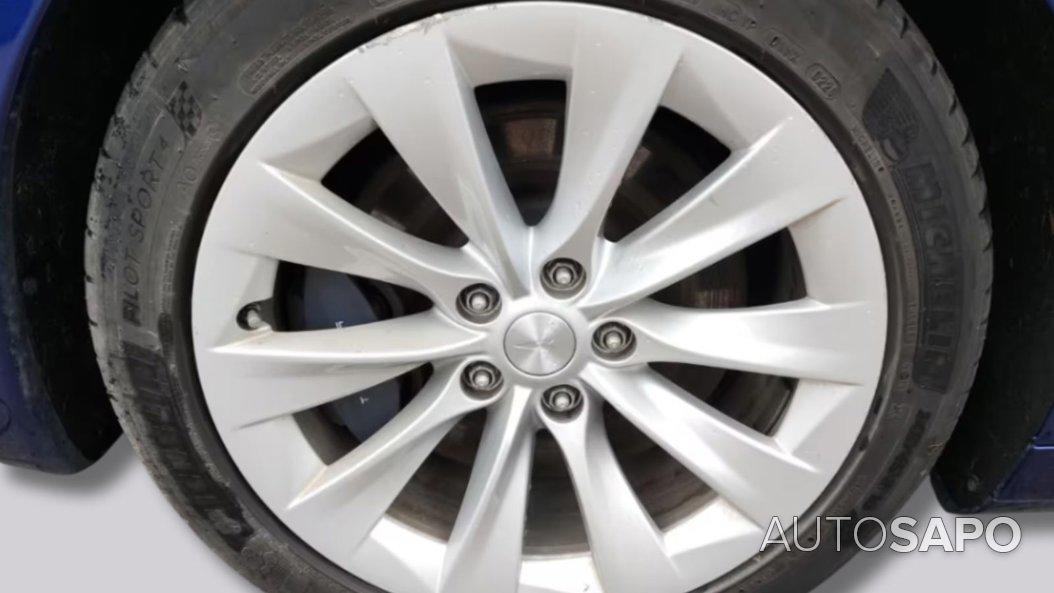 Tesla Model S de 2020