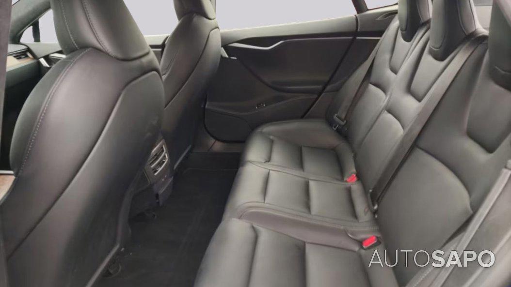 Tesla Model S de 2020