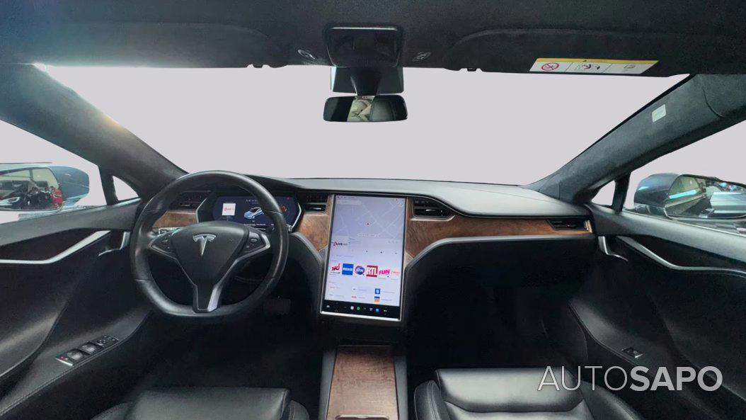 Tesla Model S de 2020