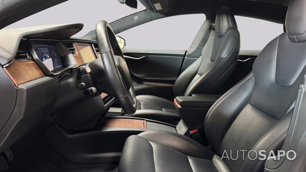 Tesla Model S de 2020