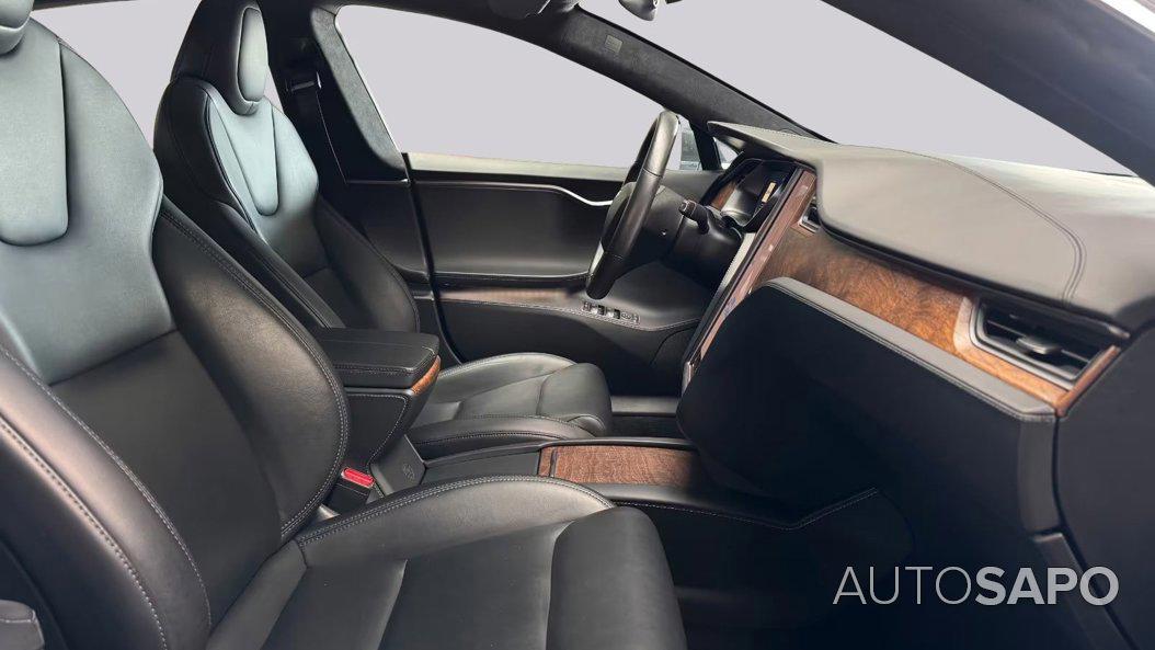 Tesla Model S de 2020