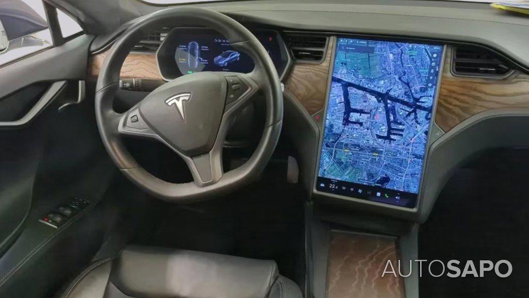 Tesla Model S de 2020