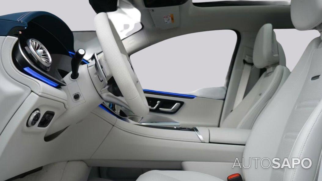 Mercedes-Benz EQE de 2024