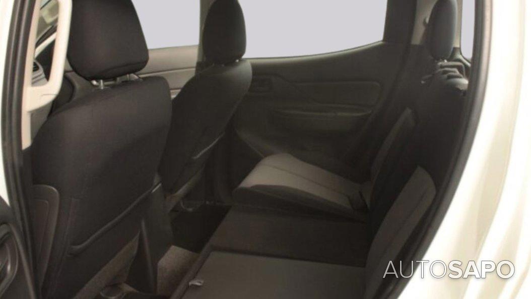 Mitsubishi L200 Strakar de 2023