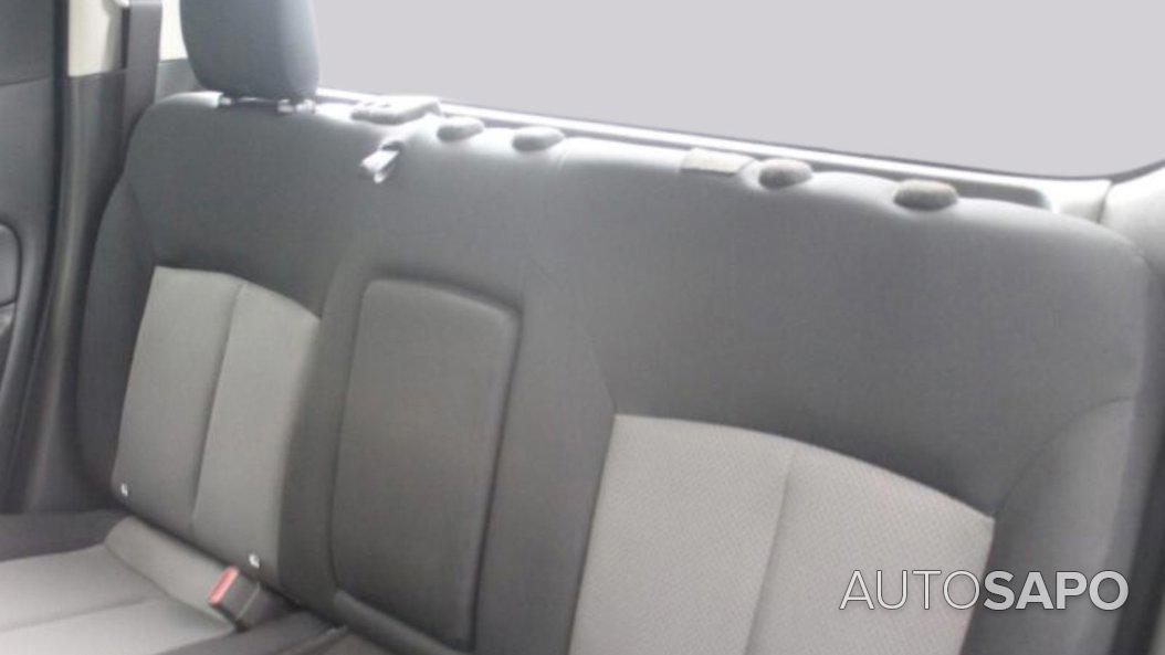 Mitsubishi L200 Strakar de 2023