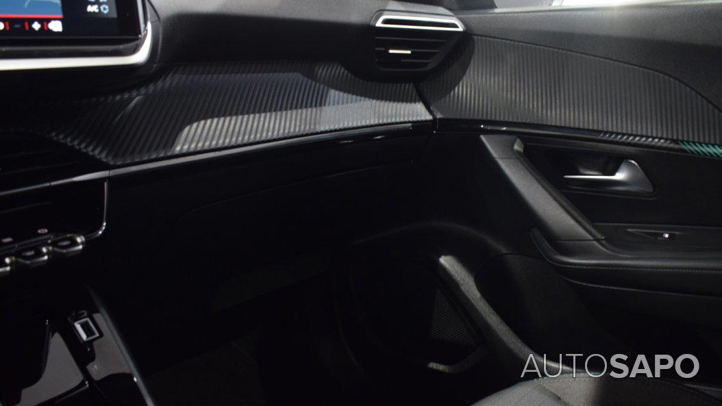 Peugeot 2008 1.2 PureTech Allure Pack de 2023