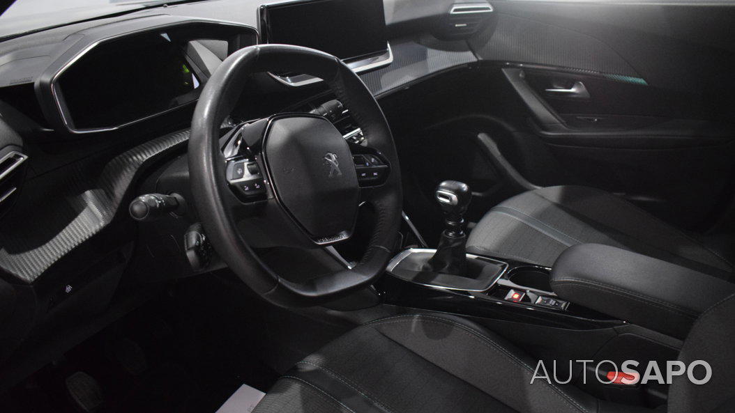 Peugeot 2008 1.2 PureTech Allure Pack de 2023