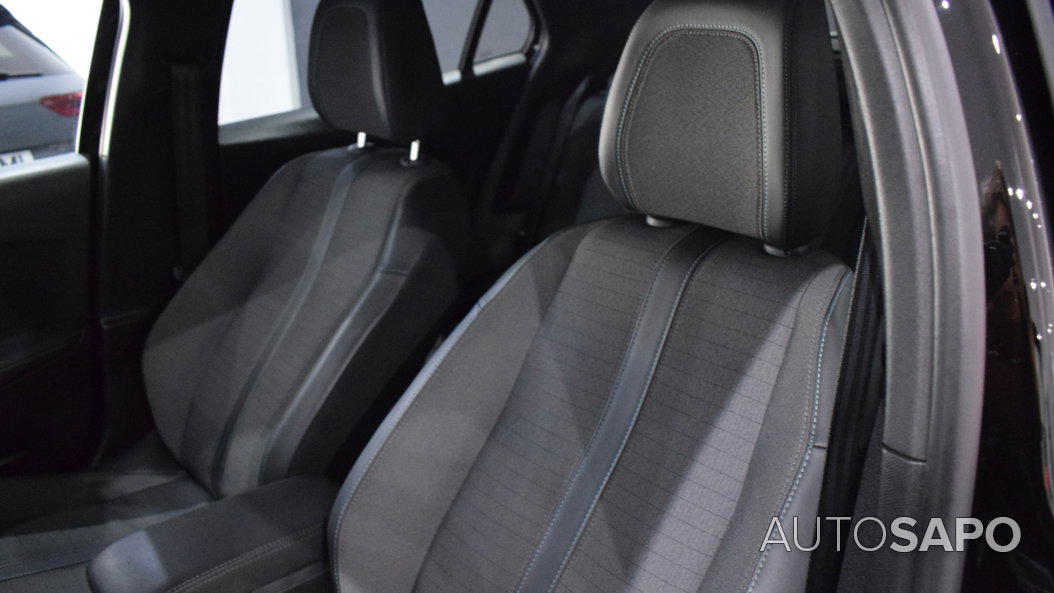 Peugeot 2008 1.2 PureTech Allure Pack de 2023
