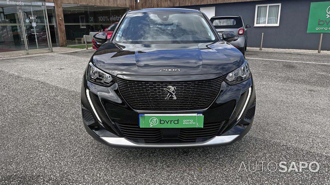Peugeot e-2008 de 2023