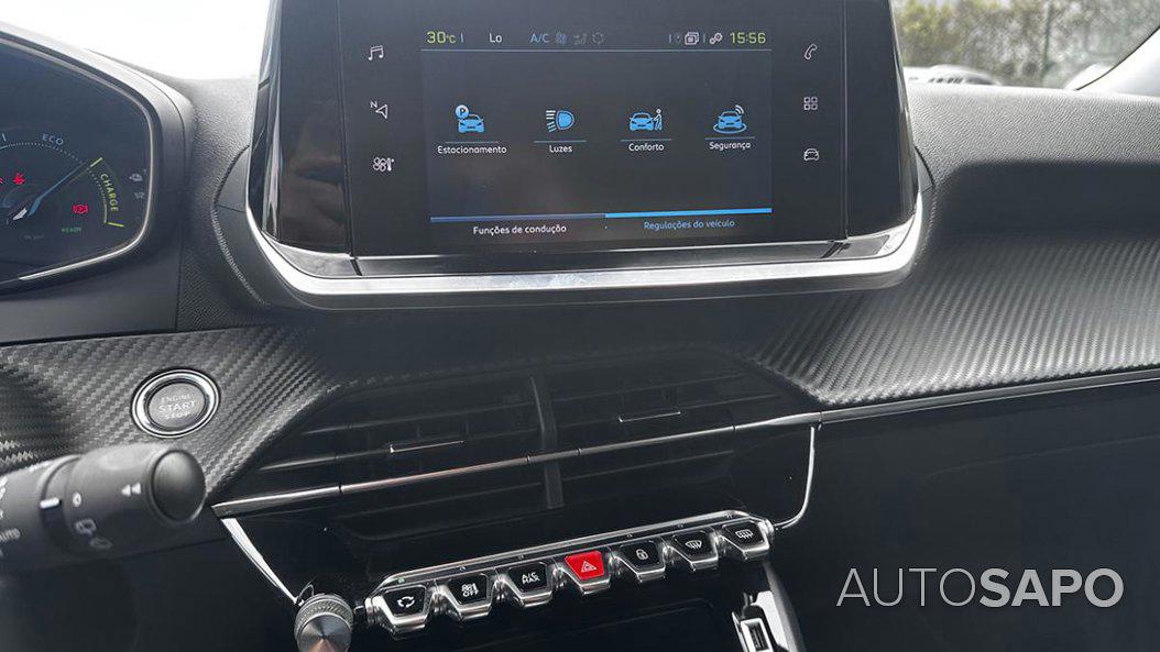 Peugeot e-2008 de 2023