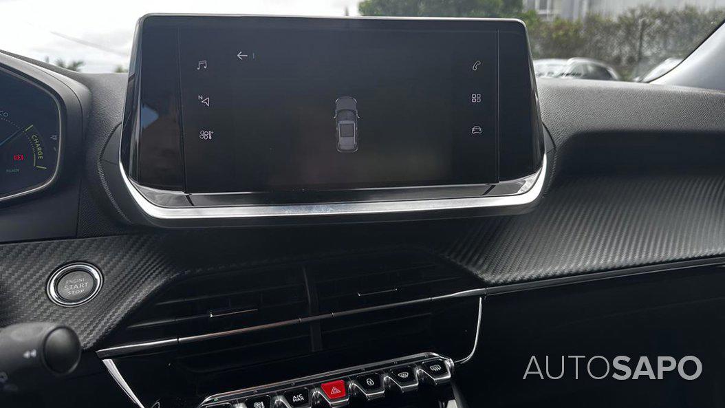 Peugeot e-2008 de 2023