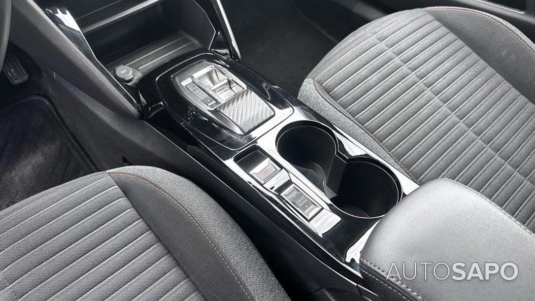 Peugeot e-2008 de 2023