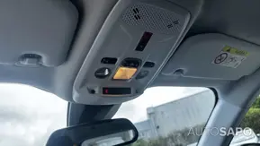 Peugeot e-2008 de 2023