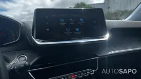 Peugeot e-2008 de 2023