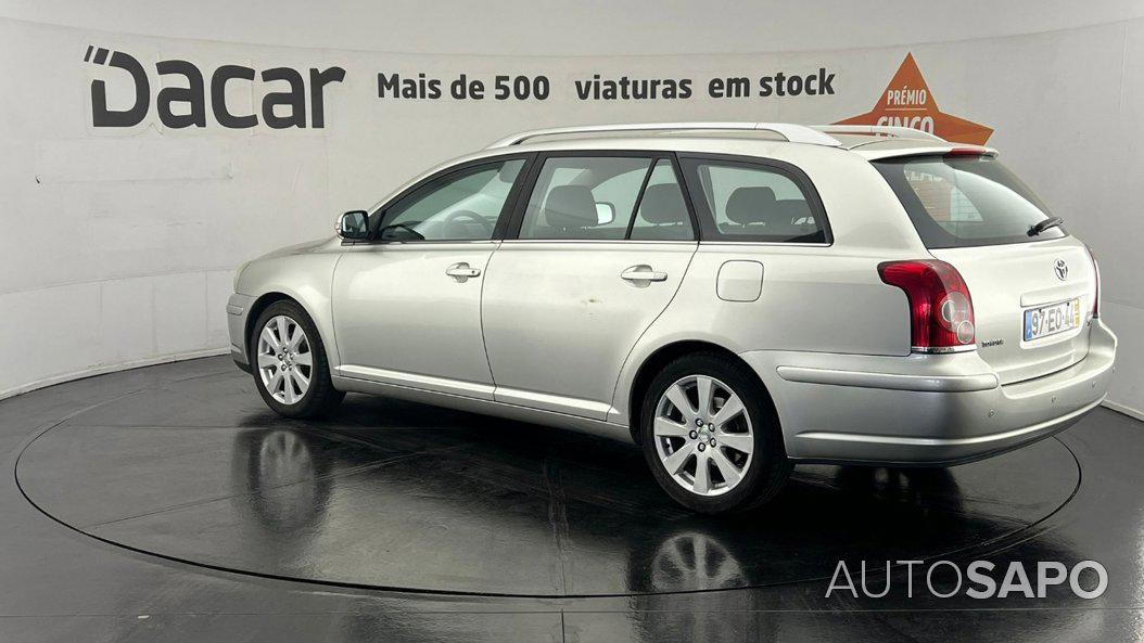 Toyota Avensis Verso 2.0 D-4D de 2007