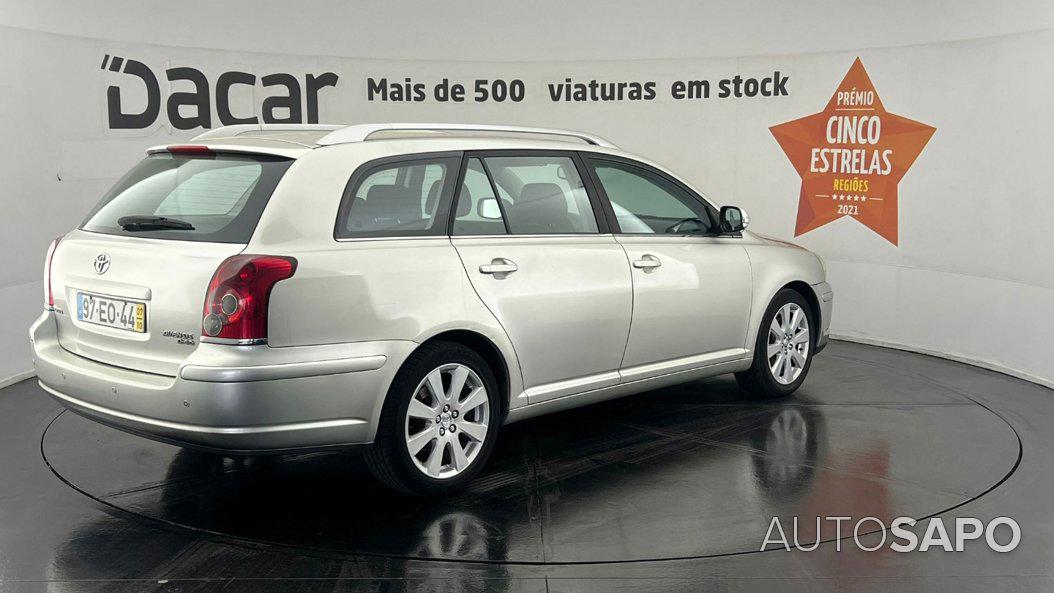 Toyota Avensis Verso 2.0 D-4D de 2007