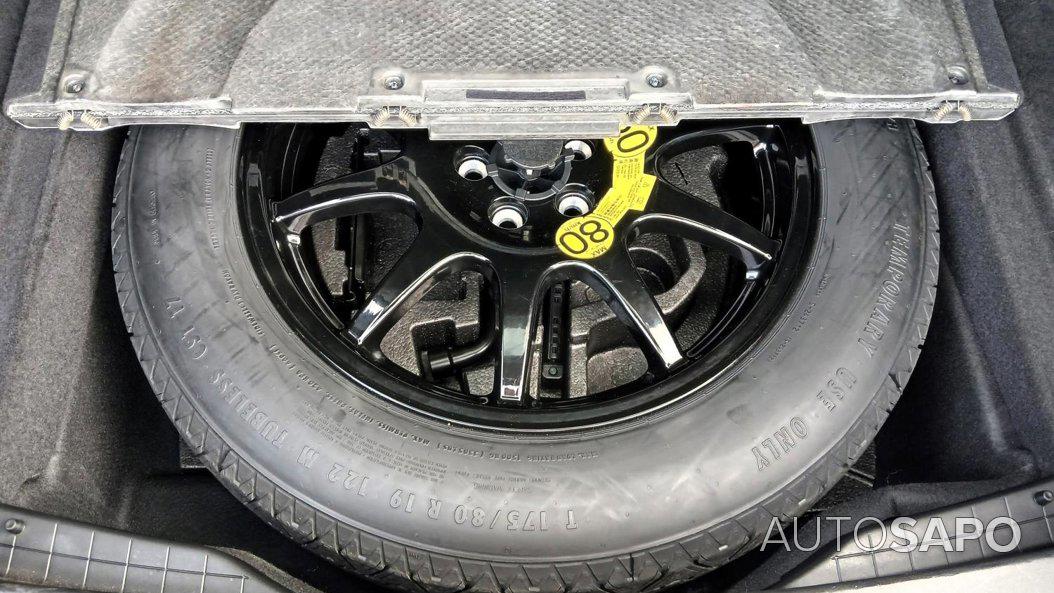 Land Rover Range Rover Velar 2.0 D R-Dynamic SE de 2019