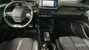 Peugeot e-2008 de 2022